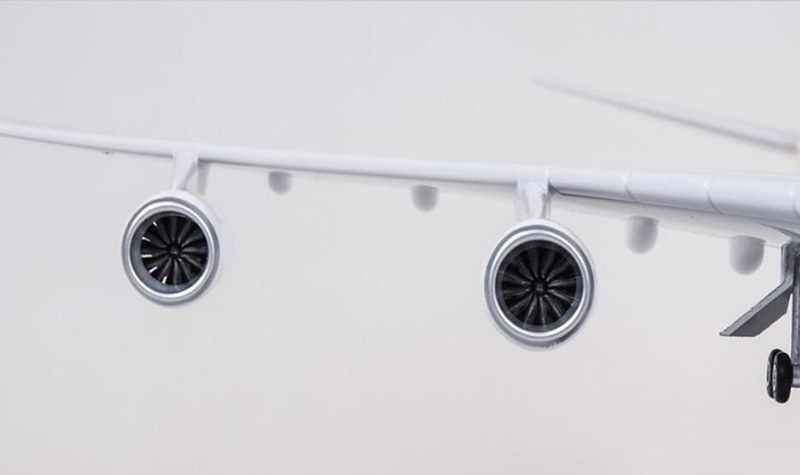 1/150 Scale Boeing 747 B747-400 Simulation Aircraft Model Toy 47cmSaudi Arabian Airline Airplane W Light Wheels Diecast Plane 1/150 Scale Boeing 747 B747-400 Simulation Aircraft Model Toy 47cmSaudi Arabian Airline Airplane W Light Wheels Diecast Plane