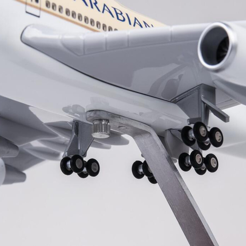 1/150 Scale Boeing 747 B747-400 Simulation Aircraft Model Toy 47cmSaudi Arabian Airline Airplane W Light Wheels Diecast Plane 1/150 Scale Boeing 747 B747-400 Simulation Aircraft Model Toy 47cmSaudi Arabian Airline Airplane W Light Wheels Diecast Plane