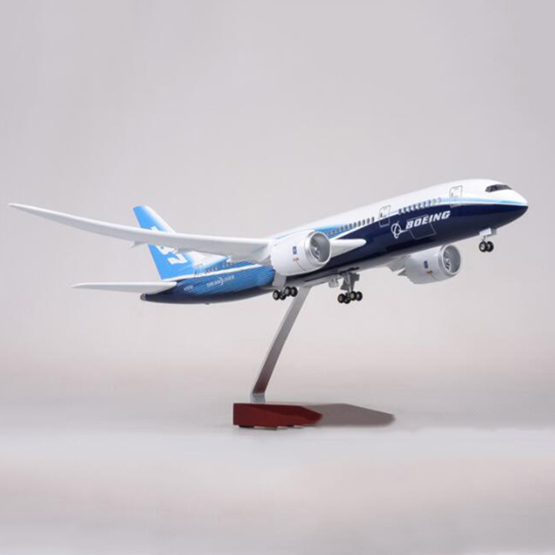 1/130 Scale 47CM Airplane Boeing B787 Model Toys Dreamliner Aircraft Base with light Wheel Diecast Plastic Resin Alloy Plane