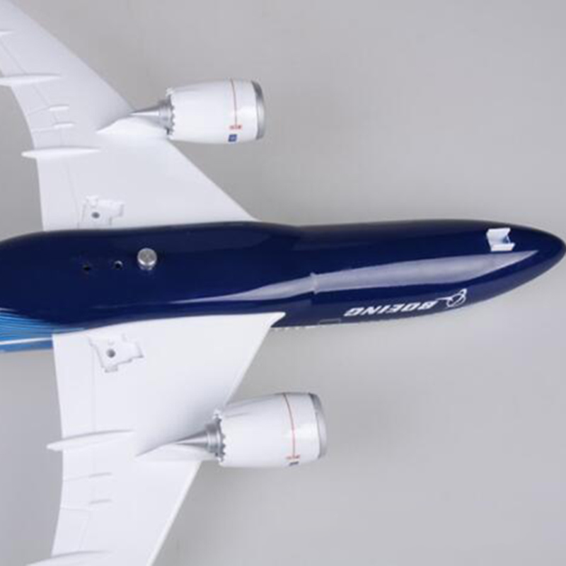 1/130 Scale 47CM Airplane Boeing B787 Model Toys Dreamliner Aircraft Base with light Wheel Diecast Plastic Resin Alloy Plane