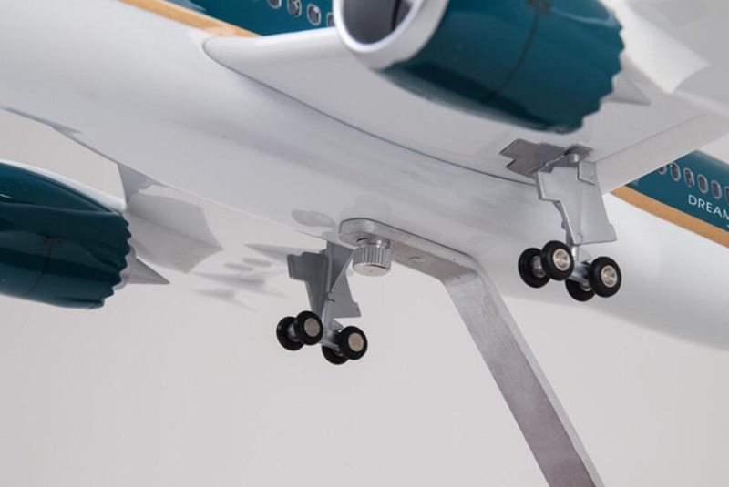 1/130 Scale 47cm Simulation Boeing B787 Alloy Airplane Model Toys Vietnam Airlines Aircraft W Light&Wheels Diecast Plastic Plane 1/130 Scale 47cm Simulation Boeing B787 Alloy Airplane Model Toys Vietnam Airlines Aircraft W Light&Wheels Diecast Plastic Plane