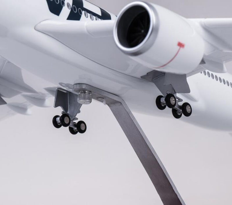 47CM 1/142 Scale Airplane Airbus A350 Finland FINNAIR Airline Aircraft Model W Light & Wheel Diecast Plastic Resin Plane Toys 47CM 1/142 Scale Airplane Airbus A350 Finland FINNAIR Airline Aircraft Model W Light & Wheel Diecast Plastic Resin Plane Toys