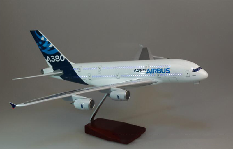 1/160 Scale 50.5CM 380 Toy Airplane Airbus A380 Prototype Airline Dreamliner W Light&Wheel Diecast Plane F Collection 1/160 Scale 50.5CM 380 Toy Airplane Airbus A380 Prototype Airline Dreamliner W Light&Wheel Diecast Plane F Collection
