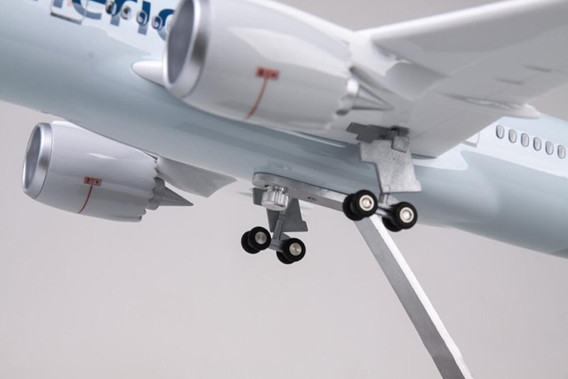 47cm 1/130 Airplane Boeing B787 Alloy Aircraft Model Dreamliner Air American Airlines W Light&Wheels Diecast Plastic Plane Toys