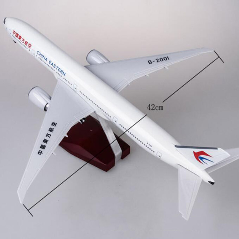 47CM 1/157 Scale Boeing B777 Dreamliner Aircraft Air China Eastern Airlines Model W Light and Wheel Diecast Plastic Resin Plane 47CM 1/157 Scale Boeing B777 Dreamliner Aircraft Air China Eastern Airlines Model W Light and Wheel Diecast Plastic Resin Plane