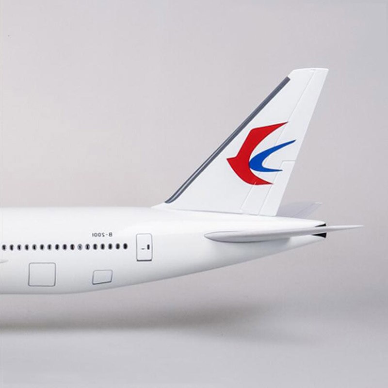 47CM 1/157 Scale Boeing B777 Dreamliner Aircraft Air China Eastern Airlines Model W Light and Wheel Diecast Plastic Resin Plane 47CM 1/157 Scale Boeing B777 Dreamliner Aircraft Air China Eastern Airlines Model W Light and Wheel Diecast Plastic Resin Plane