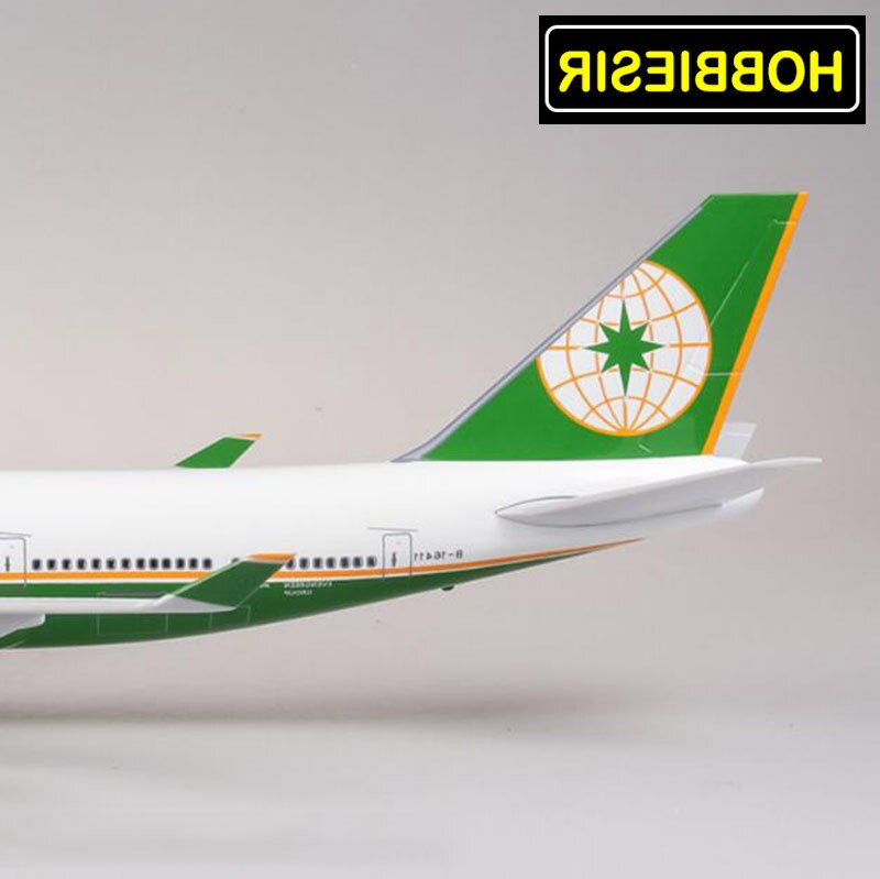 47CM Aircraft Model Toys 1/150 Scale Airplane Boeing B747 Aircraft Taiwan EVA AIR Airline W Light&Wheel Diecast 747 Plane Toy