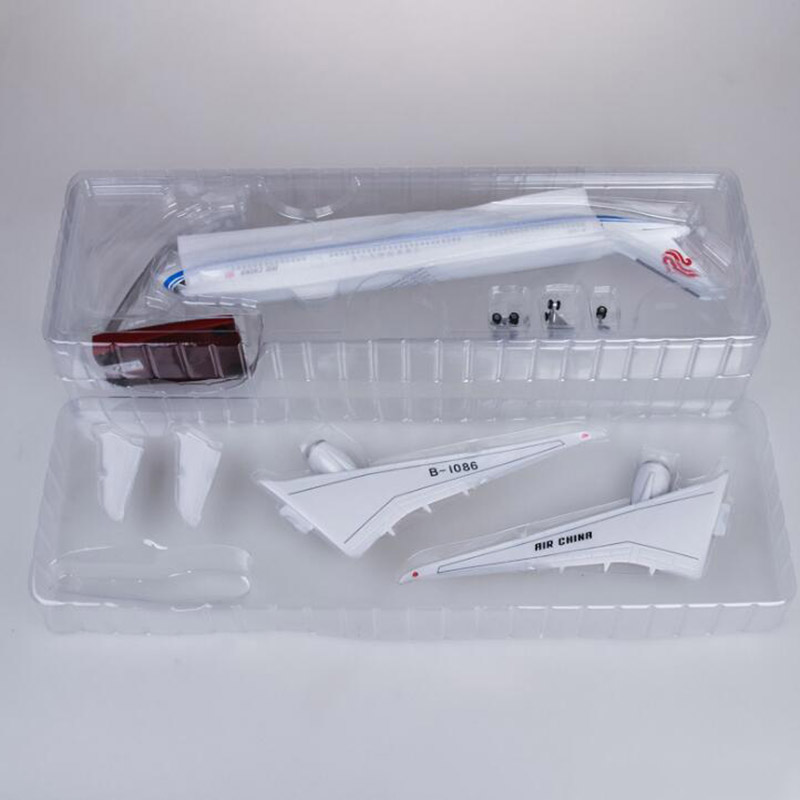 50.5CM Alloy Aircraft Model 1/142 Airbus A350 Airplane China Southern Airline W LED Light&Wheel Diecast Plastic Plane Collection
