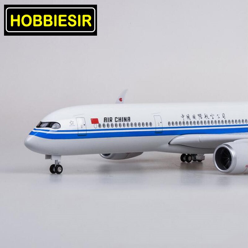 50.5CM Alloy Aircraft Model 1/142 Airbus A350 Airplane China Southern Airline W LED Light&Wheel Diecast Plastic Plane Collection
