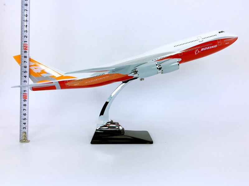 45cm 1/150 scale Boeing B747-800 model aircraft diecast plastic alloy airplane with base collection plane display toy Gift