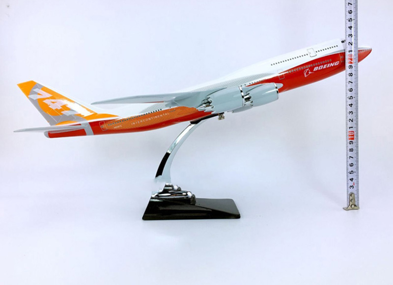 45cm 1/150 scale Boeing B747-800 model aircraft diecast plastic alloy airplane with base collection plane display toy Gift