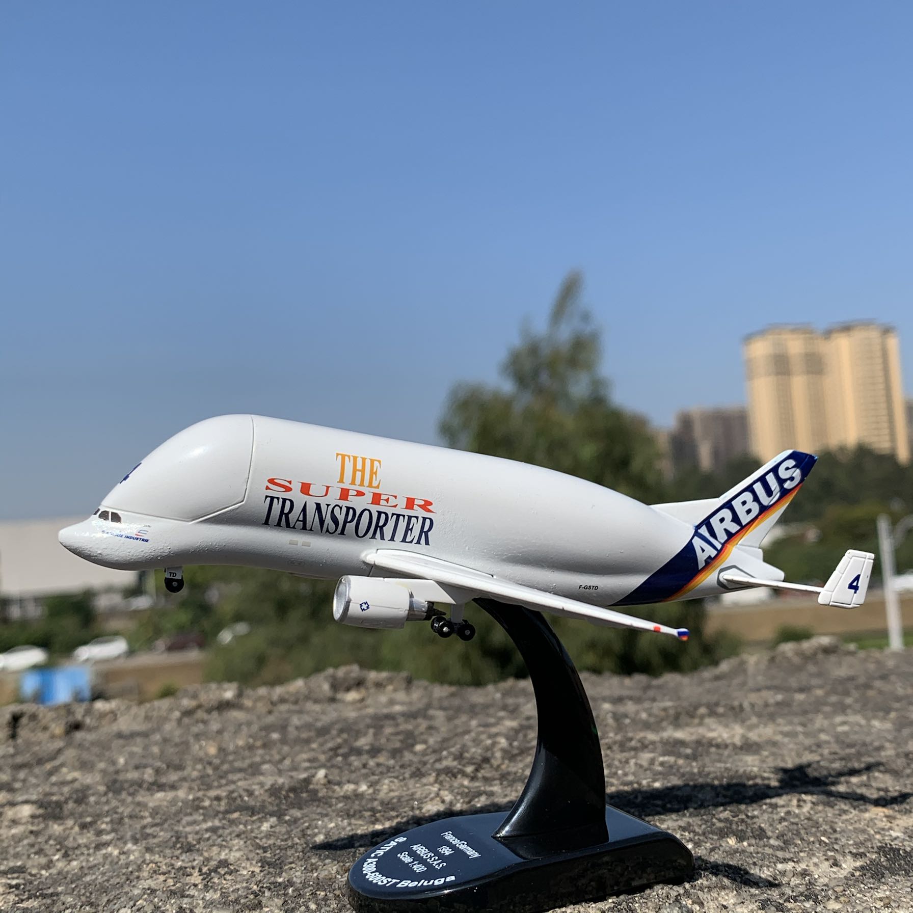 1: 400 Super Beluga A300-600ST Transport Aircraft Alloy Airplane Model Diecast Toy Airplanes Collectible Show Model Decoration 1: 400 Super Beluga A300-600ST Transport Aircraft Alloy Airplane Model Diecast Toy Airplanes Collectible Show Model Decoration