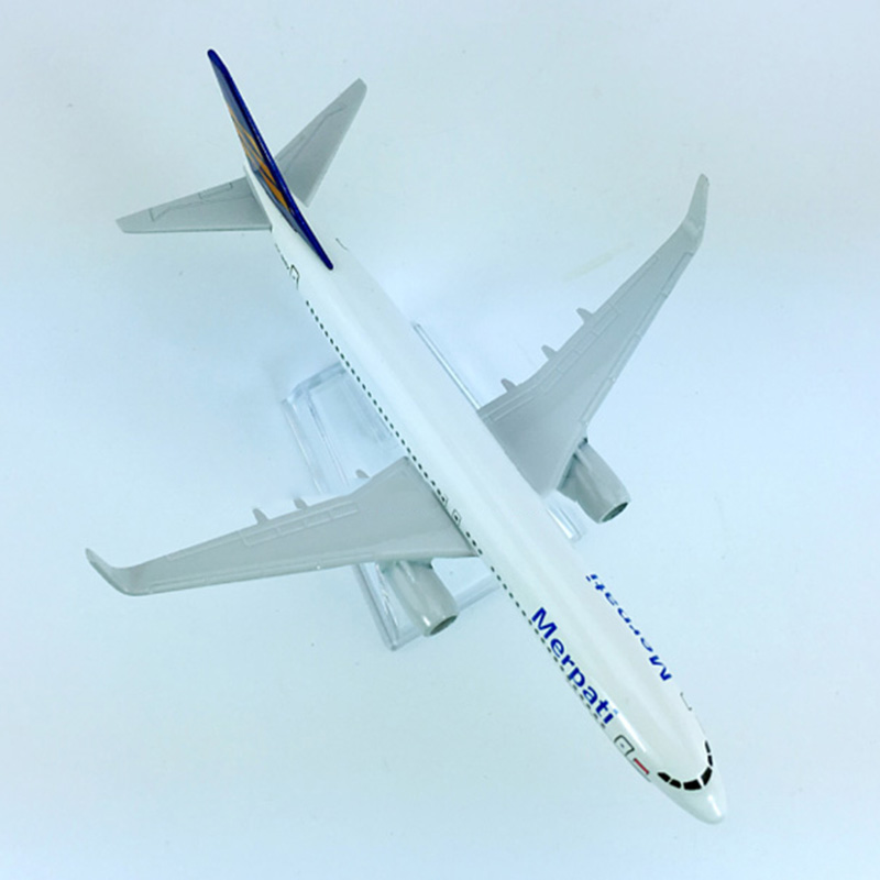 16CM 1/400 Static Boeing B737-800 Indonesia Merpati airlines airplane model toys diecast aircraft display alloy plane gifts 16CM 1/400 Static Boeing B737-800 Indonesia Merpati airlines airplane model toys diecast aircraft display alloy plane gifts