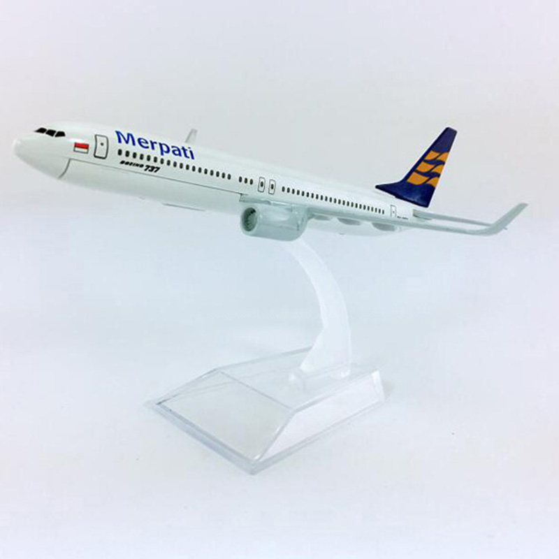 16CM 1/400 Static Boeing B737-800 Indonesia Merpati airlines airplane model toys diecast aircraft display alloy plane gifts 16CM 1/400 Static Boeing B737-800 Indonesia Merpati airlines airplane model toys diecast aircraft display alloy plane gifts
