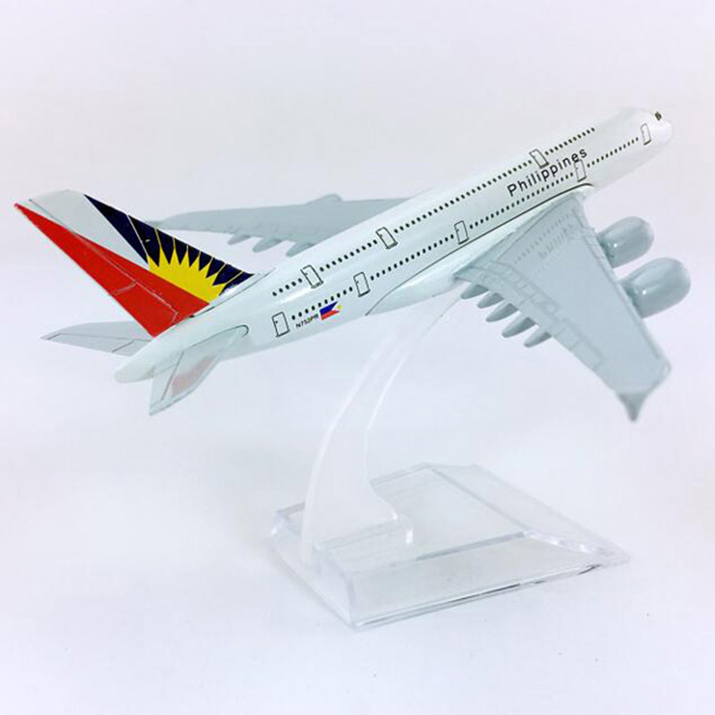 14CM Diecast Aircraft 1:400 Airbus A380-800 model Philippine airplane landing gear alloy airplane collectible display Child gift