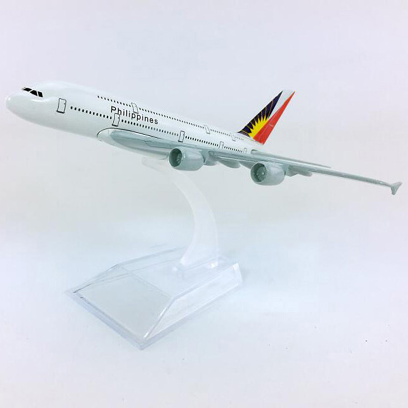 14CM Diecast Aircraft 1:400 Airbus A380-800 model Philippine airplane landing gear alloy airplane collectible display Child gift