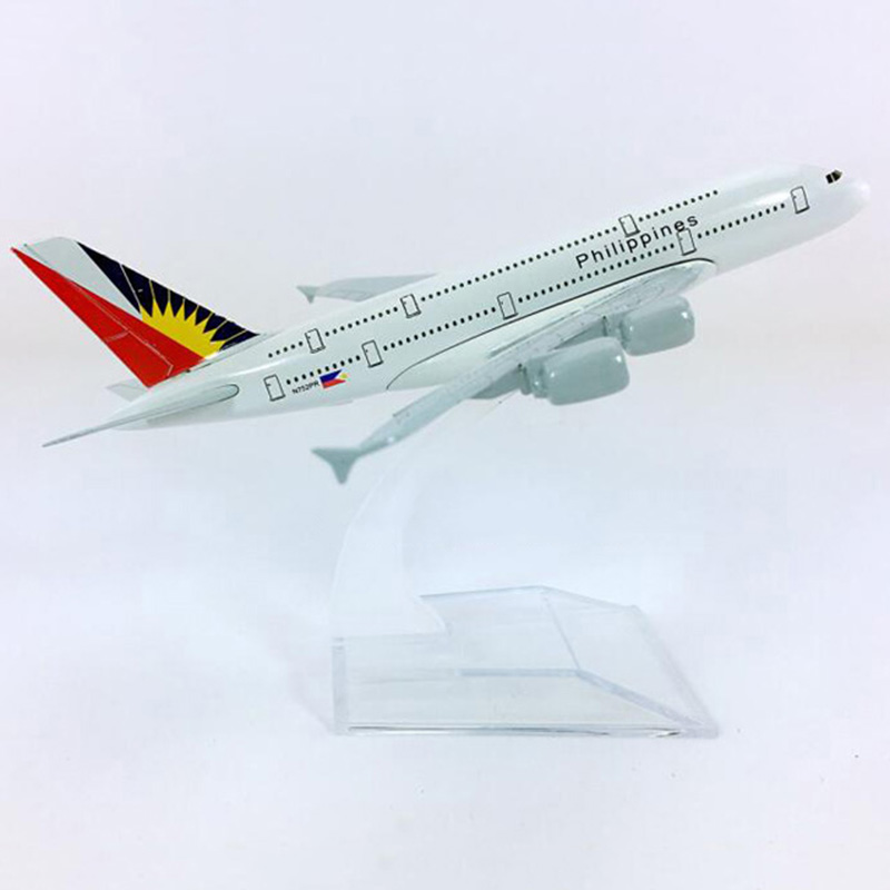 14CM Diecast Aircraft 1:400 Airbus A380-800 model Philippine airplane landing gear alloy airplane collectible display Child gift