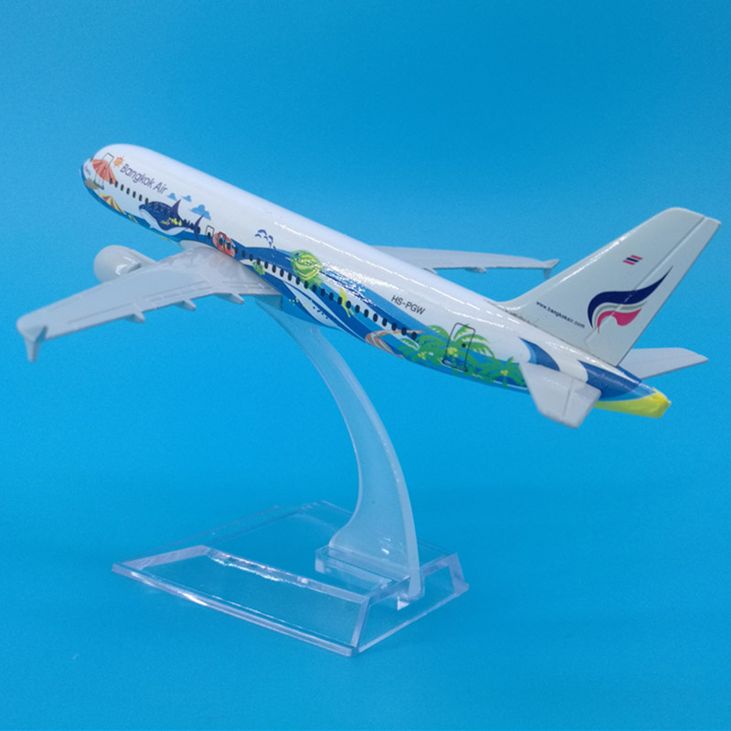 16CM Plane 1:400 landing gear Aircraft Airbus A320-200 model Thailand Bankok Fish airlines W base alloy airplane collectible Toy