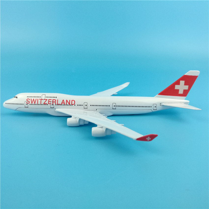 16CM 1:400 landing gear Aircraft Boeing B747-400 model Switzerland airlines W Stand base alloy airplane collectible Plane Toys 16CM 1:400 landing gear Aircraft Boeing B747-400 model Switzerland airlines W Stand base alloy airplane collectible Plane Toys