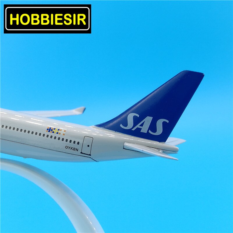 16CM 1:400 landing gear Aircraft Airbus A330-300 model SAS Scandianavian airlines Alloy airplane Gift W Stand base diecast plane 16CM 1:400 landing gear Aircraft Airbus A330-300 model SAS Scandianavian airlines Alloy airplane Gift W Stand base diecast plane