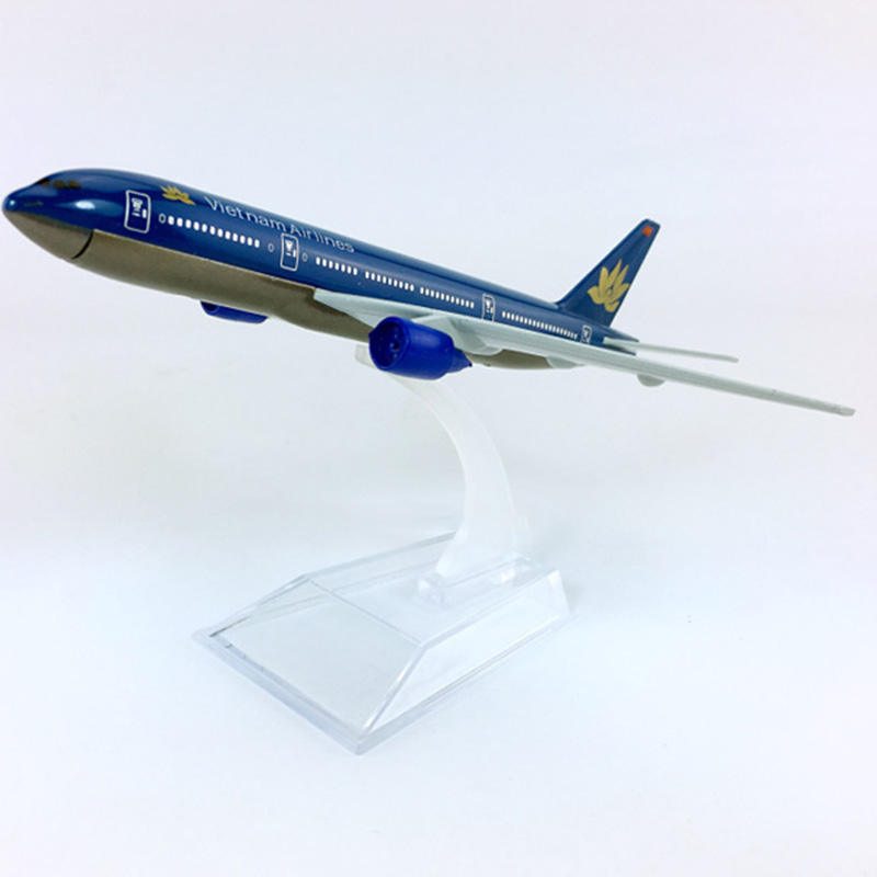 16CM Alloy Aircraft 1:400 Boeing B777-200 model Vietnam airlines W plastic base airplane collectible display model collectionToy 16CM Alloy Aircraft 1:400 Boeing B777-200 model Vietnam airlines W plastic base airplane collectible display model collectionToy