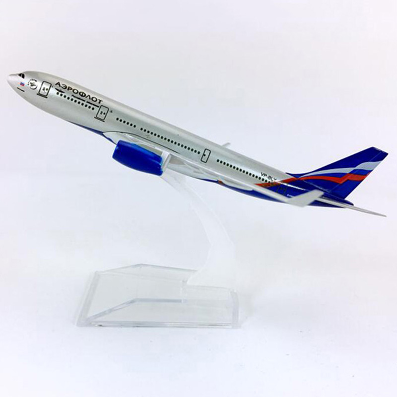 16CM Diecast Aircraft model 1:400 Air Airbus A330-200 RUSSIA airplane W base alloy aircraft plane collectible display toy Gift