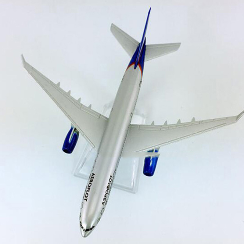 16CM Diecast Aircraft model 1:400 Air Airbus A330-200 RUSSIA airplane W base alloy aircraft plane collectible display toy Gift