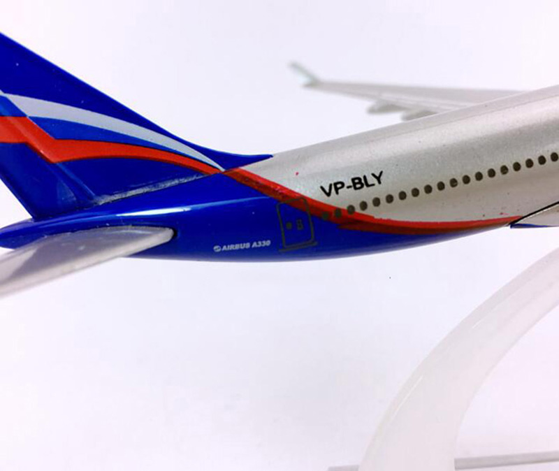 16CM Diecast Aircraft model 1:400 Air Airbus A330-200 RUSSIA airplane W base alloy aircraft plane collectible display toy Gift