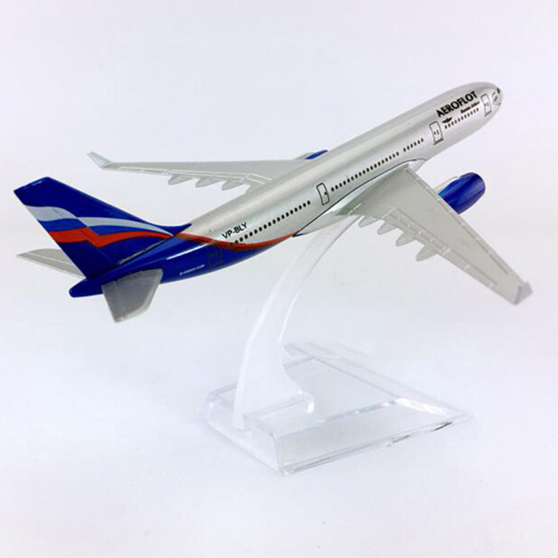 16CM Diecast Aircraft model 1:400 Air Airbus A330-200 RUSSIA airplane W base alloy aircraft plane collectible display toy Gift