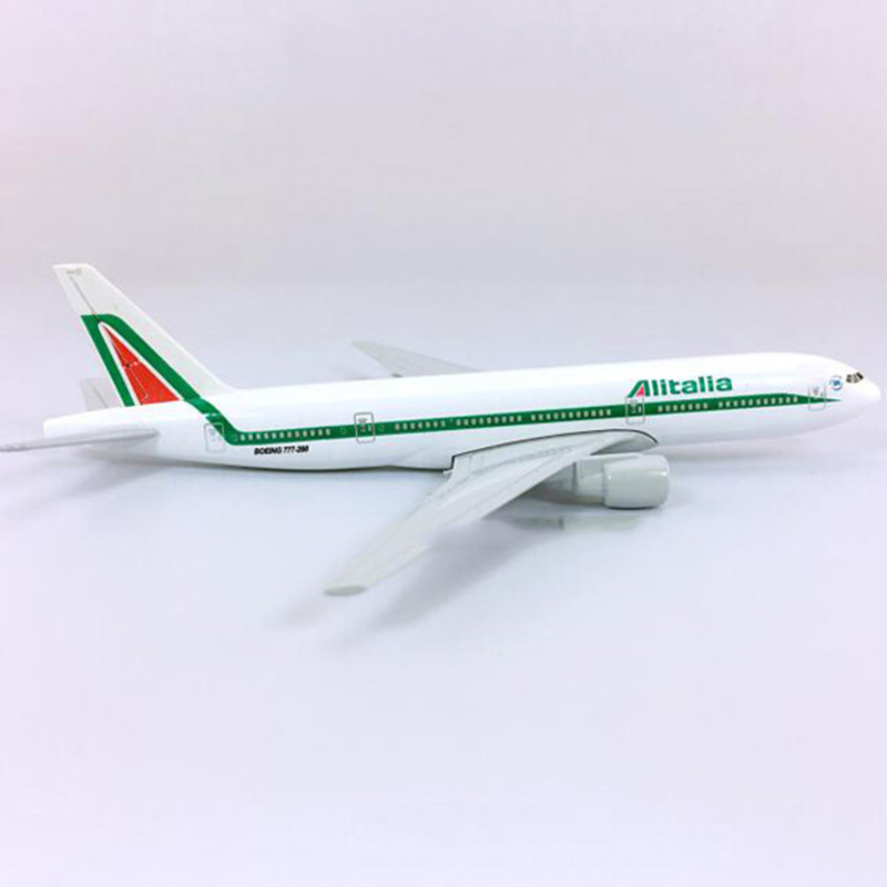 16CM Alitalia airplane 1:400 scale Boeing B777-200 model Italy airplane with base alloy collectible Plane display toy Gift
