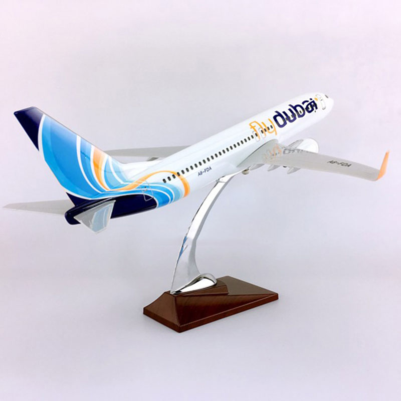 40CM airlines Aircraft 1/111 Scale FLY DUBAI Boeing B737-800 airplane Aviation airplane toys diecast plastic plane gifts kids