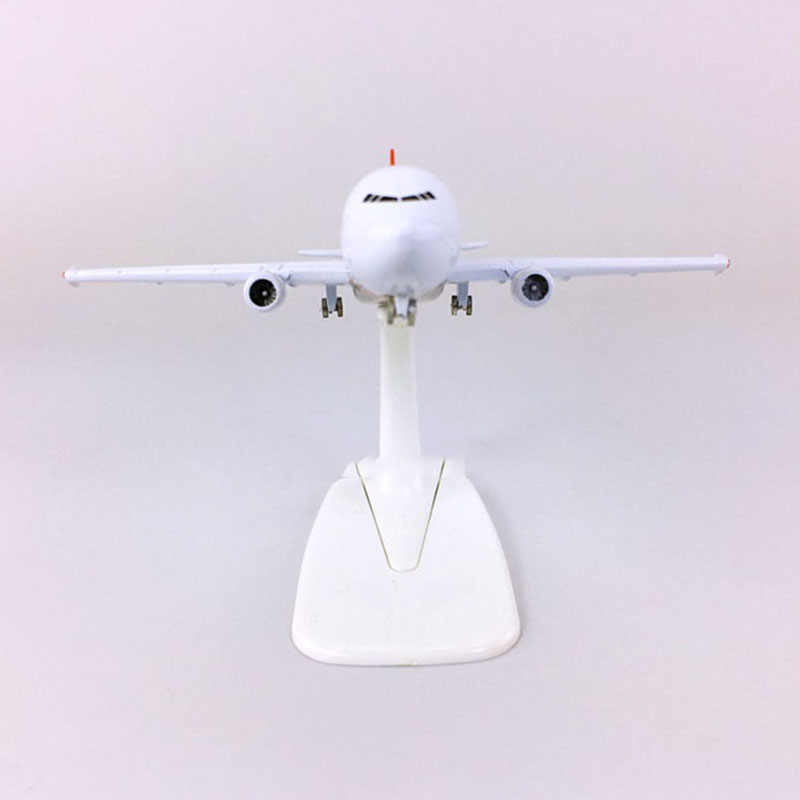 16CM 1:400 Airbus A320-200 model Airarabia airline aircraft landing gear W base alloy Diecast Airplane collectible Plane display