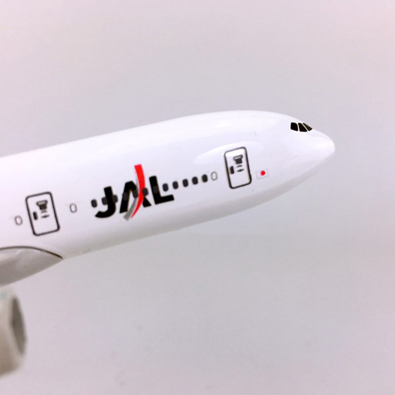 16CM 1:400 B777-200 model aircraft airlines landing gear with base alloy Airplane collectible display Plane Toy 16CM 1:400 B777-200 model aircraft airlines landing gear with base alloy Airplane collectible display Plane Toy