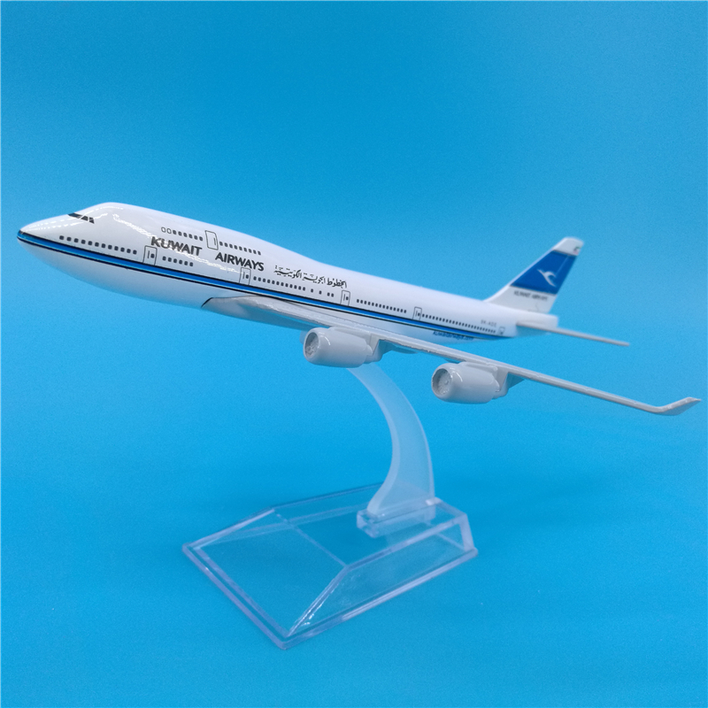 16CM 1:400 Boeing 747 B747 model airplanes Kuwait Airways w base alloy aircraft plane collectible display toy model collection