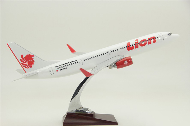 40cm Static Aircraft Toys 1/100 scale Boeing B737-900 Indonesia Lion Air line airplane Model diecast plastic alloy plane gifts 40cm Static Aircraft Toys 1/100 scale Boeing B737-900 Indonesia Lion Air line airplane Model diecast plastic alloy plane gifts