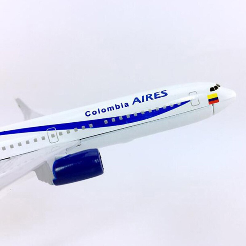 16CM Alloy aircraft model 1/400 Scale Boeing B737-800 AVIANCA aires airlines diecast airplane toys Collection plane gift for kid