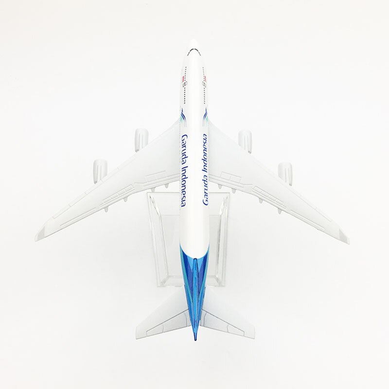 12CM 1:400 landing gear Aircraft Boeing B747-400 model simulation Garuda Indonesia Plane W base airbus alloy airplane displayToy 12CM 1:400 landing gear Aircraft Boeing B747-400 model simulation Garuda Indonesia Plane W base airbus alloy airplane displayToy
