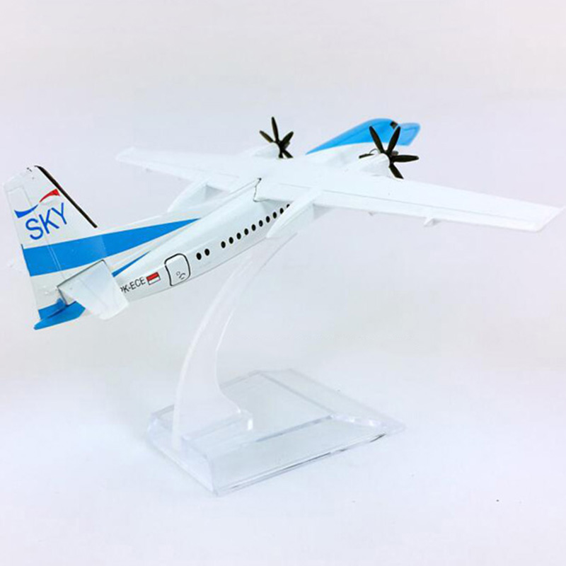 16CM 1:400 Scale FK50 PK-ECE model Garuda Indonesia airlines aircraft landing gear With base alloy plane display collection Toys 16CM 1:400 Scale FK50 PK-ECE model Garuda Indonesia airlines aircraft landing gear With base alloy plane display collection Toys