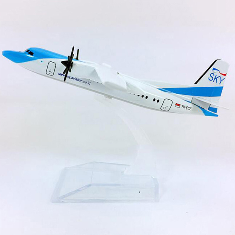 16CM 1:400 Scale FK50 PK-ECE model Garuda Indonesia airlines aircraft landing gear With base alloy plane display collection Toys 16CM 1:400 Scale FK50 PK-ECE model Garuda Indonesia airlines aircraft landing gear With base alloy plane display collection Toys