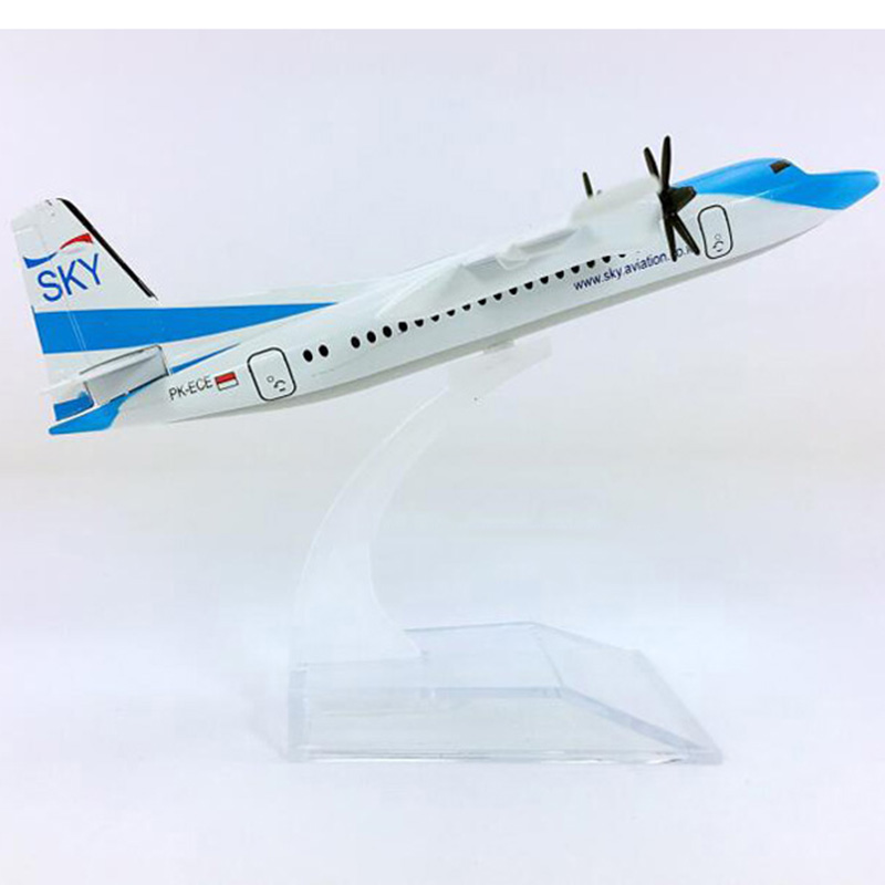 16CM 1:400 Scale FK50 PK-ECE model Garuda Indonesia airlines aircraft landing gear With base alloy plane display collection Toys 16CM 1:400 Scale FK50 PK-ECE model Garuda Indonesia airlines aircraft landing gear With base alloy plane display collection Toys