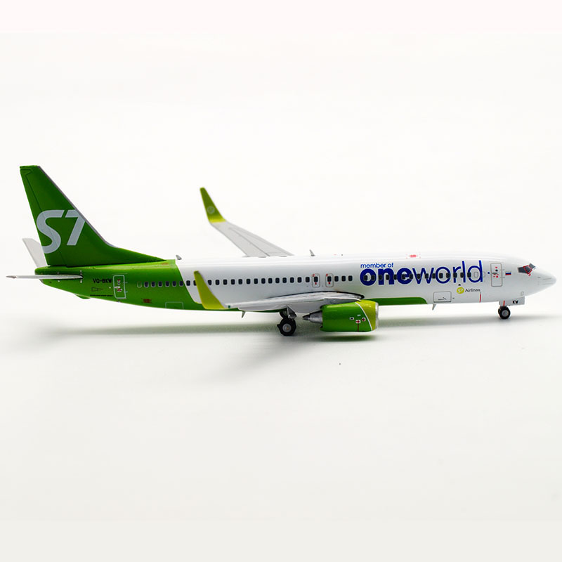 1:400 Scale Support Boeing B737-800 model Siberian Airlines landing gear Airplane W base wheel Diecast Alloy Aircraft Gift Plane