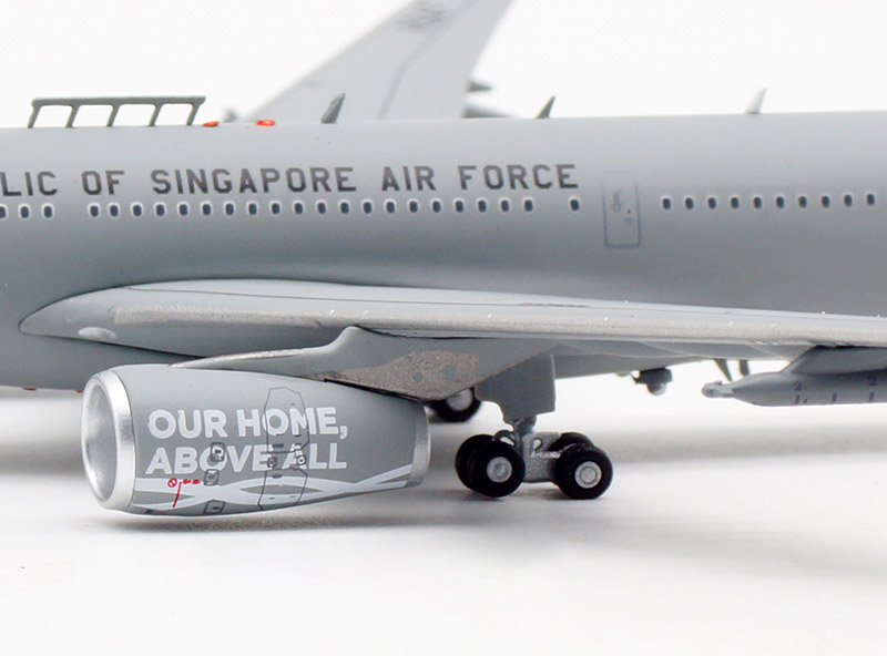 Diecast Alloy 1:400 Scale Singapore Airlines MRTT Aerial Tanker 761 Planes Model Toy Airplane Air Aircraft Plane Collection Gift Diecast Alloy 1:400 Scale Singapore Airlines MRTT Aerial Tanker 761 Planes Model Toy Airplane Air Aircraft Plane Collection Gift