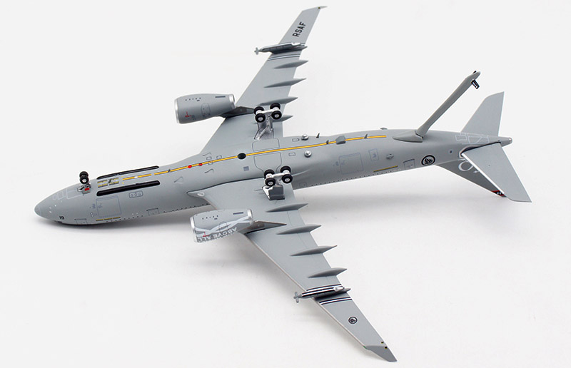 Diecast Alloy 1:400 Scale Singapore Airlines MRTT Aerial Tanker 761 Planes Model Toy Airplane Air Aircraft Plane Collection Gift Diecast Alloy 1:400 Scale Singapore Airlines MRTT Aerial Tanker 761 Planes Model Toy Airplane Air Aircraft Plane Collection Gift