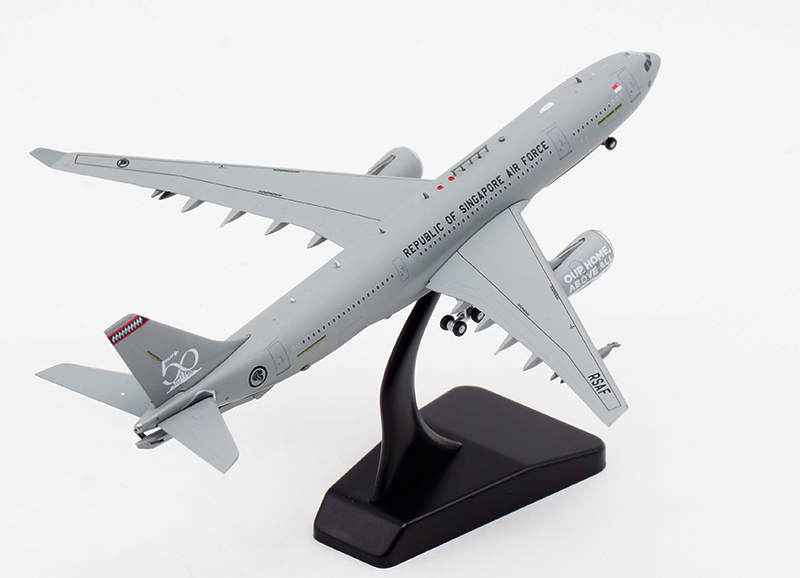 Diecast Alloy 1:400 Scale Singapore Airlines MRTT Aerial Tanker 761 Planes Model Toy Airplane Air Aircraft Plane Collection Gift Diecast Alloy 1:400 Scale Singapore Airlines MRTT Aerial Tanker 761 Planes Model Toy Airplane Air Aircraft Plane Collection Gift