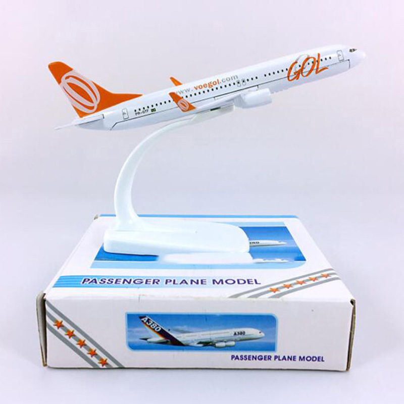 16CM Boeing B737-800 Brazil GOL airlines 1/400 SCALE airplane model toys aircraft diecast plastic alloy plane gifts for kids