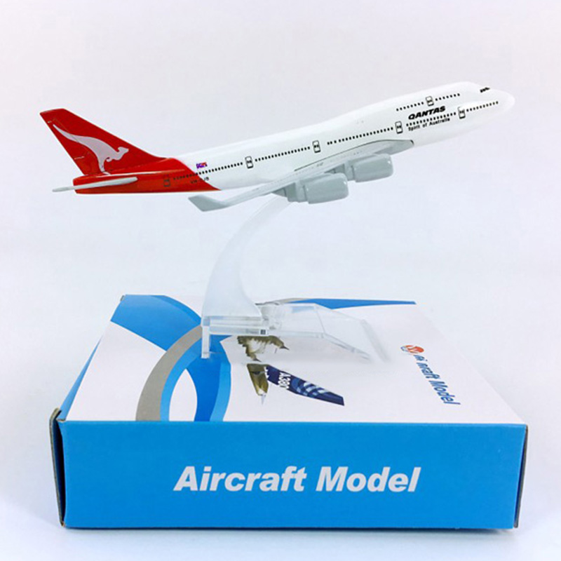 16CM Diecast Aircraft 1:400 Boeing B747-400 model QANTAS Australia airline with base alloy airplane display collection ChildGift 16CM Diecast Aircraft 1:400 Boeing B747-400 model QANTAS Australia airline with base alloy airplane display collection ChildGift