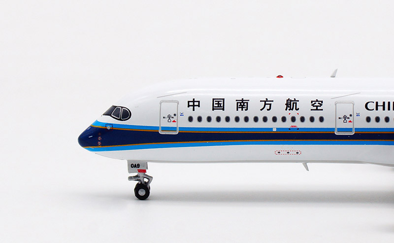 16cm Diecast Alloy 1/400 Scale Southern Airlines A350-900 B-309 Plane Model Aircraft Collectible Display Airplanes Collectible