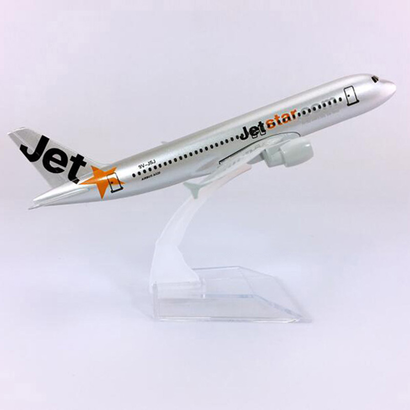 16CM Diecast Aircraft 1:400 Airbus A320-200 model JETSTAR airline W base alloy airplane collectible display Plane collection Toy