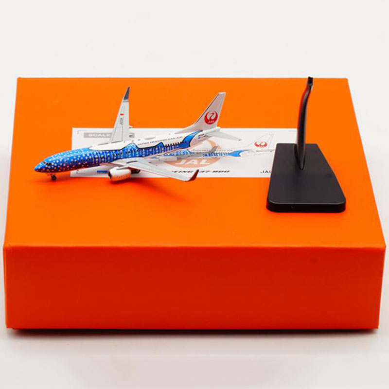 Diecast 1:400 B737-800 Aircraft Model Airlines Alloy support Airplane W base wheel Diecast landing gear Plane Toys