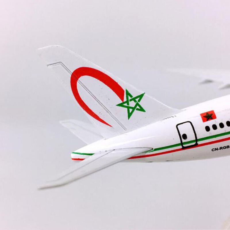 14CM 1:400 Boeing B787-800 model aircraft Royal Air Moroccan airlines landing gear W base airbus alloy airplane CHRISTMAS Gift